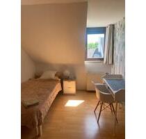 Sehr schöne Wohnung 3.5Zimmer in Südstadt ( Kaltmiete1089€) - Karlsruhe