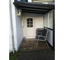 Ebenerdige 3-Zimmer Einliegerwohnung mit eigenem Eingang in Tente - Wermelskirchen