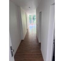 2,5-Zimmer Wohnung mit Balkon zur Vermietung an Einzelperson - Nürnberg Erlenstegen