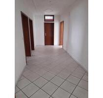 3 Zimmer Erdgeschosswohnung - 900,00 EUR Kaltmiete, in Thannhausen (PLZ: 86470)