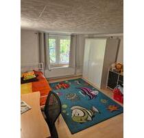 1 Zimmer Wohnung in Marburg - 360,00 EUR Kaltmiete, ca.  20,00 m² in Staufenberg (PLZ: 35460)
