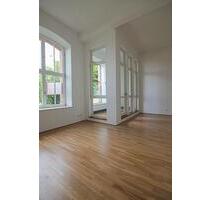 *** JETZT MIETEN * Ab 0425 * 2 Zimmer * Loggia * Stellplatz * zentrumsnah *** - Chemnitz Kapellenberg