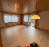 Großzügige 4 Zimmer Wohnung in Ruhige Lage Fürth Vach