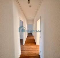 3 Zimmer Wohnung, Vinylfußboden, neue EBK, Badewanne - Schwerin Altstadt