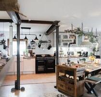 Wohnen, wo andere Urlaub machen, 6 Zimmer Maisonette, 2 Badezimmer, Garten, Balkon - Hirschhorn (Neckar)