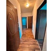 3 Zimmer Wohnung ideal für Singles, Paare oder kleine Familien - Albstadt