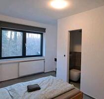 Apartment Zimmer Unterkunft - 450,00 EUR Kaltmiete, ca.  12,00 m² in Mainhausen (PLZ: 63533)