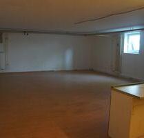 1-ZIMMER WOHNUNG (5 GEH MINUTEN ZUR S-BAHN S2) - Vierkirchen