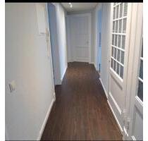 2 Zimmer Wohnung zu vermieten , 640 kalt warm 850 - Wermelskirchen