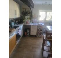 Drei Zimmer Wohnung - 370,00 EUR Kaltmiete, ca.  75,00 m² in Höxter (PLZ: 37671)
