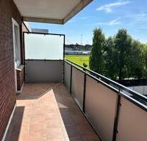 3 Zimmer Küche Bad großer Balkon - Emden