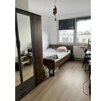 Zimmer in 2er WG - möbliert in Düsseldorf Immermannstr.