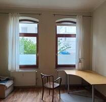 WG Zimmer in reine Frauen WG - 350,00 EUR Kaltmiete, in Hannover (PLZ: 30159)
