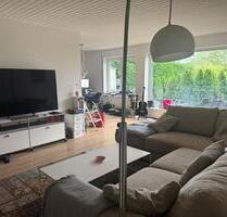 Helle 2,5-Zimmer Wohnung mit Garten in Hofheim am Taunus