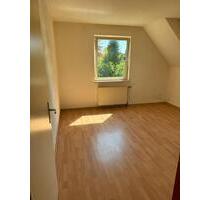 3 Zimmer Wohnung zu vermieten - 590,00 EUR Kaltmiete, ca.  80,00 m² in Edewecht (PLZ: 26188)
