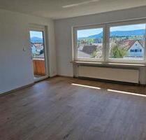 4,5 Zimmer Wohnung - 1.050,00 EUR Kaltmiete, ca.  101,00 m² in Balingen (PLZ: 72336)