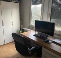 Helles Zimmer in 4er WG - 430,00 EUR Kaltmiete, in Stuttgart (PLZ: 70376) Bad Cannstatt