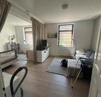 1 Zimmer Wohnung - 550,00 EUR Kaltmiete, ca.  50,00 m² in Langenlonsheim (PLZ: 55450)
