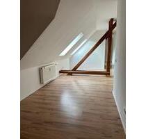 Schöne 2 Zimmer WG in Hagenburg mit EB-Küche und Balkon