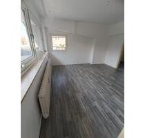 90 qm für 1120,- warm + Strom 3,5 Zimmer 1. Eage City-Hochhaus - Wesel