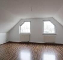 2 Zimmer im Dachgeschoß - 300,00 EUR Kaltmiete, ca.  58,00 m² in Penig (PLZ: 09322)