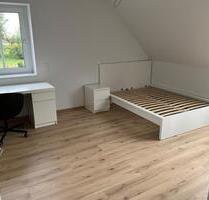Zimmer zu vermieten - 390,00 EUR Kaltmiete, in Burgoberbach (PLZ: 91595)