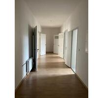 Schön geschnittene 3 Zimmer Wohnung in Chemnitz Altendorf