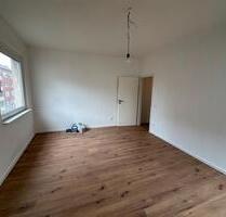 73 m2 3 Zimmer Wohnung in Duisburg Neudorf konmpett NEU SANIERT