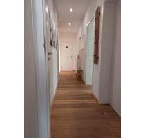 Schicke 3-Zimmer Wohnung mit EBK, Terrasse und Garage - Bad Schwalbach