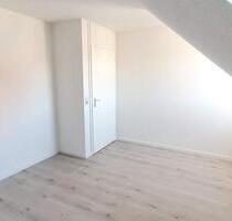 2 Zimmer DG Wohnung Kirchheim Teck - Kirchheim unter Teck