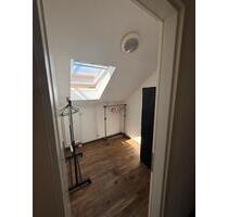 2 Zimmer Wohnung zu vermieten - 550,00 EUR Kaltmiete, ca.  32,00 m² in Merzig (PLZ: 66663)