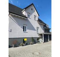1 Zimmer Wohnung Fetienwohnung - 750,00 EUR Kaltmiete, ca.  80,00 m² in Küssaberg (PLZ: 79790)