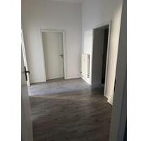 Erstbezug nach Vollsanierung - Helle 3 - Zimmer - DG - Wohnung - Plauen Bahnhofsvorstadt