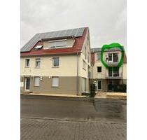 68 m2 mit Balkon: 2 Zimmer Wohnung Oberstenfeld- Gronau - Ilsfeld