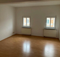 geräumige 3,5-Zimmer Dachgeschosswohnung mit Balkon - Halle (Saale) Damaschkestraße