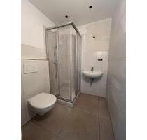 Erstbezug nach Renovierung (!) 2 Zimmer Whg zu vermieten - Garbsen