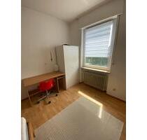 STUDENTEN-Zimmer mit Balkon - 260,00 EUR Kaltmiete, ca.  15,00 m² in Bad Mergentheim (PLZ: 97980)