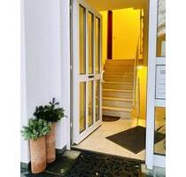 Ideal für Familien: 5-Zimmer mit EBK, Gartenzugang, Tageslichtbad & Balkon in Schmitten-Brombach - Schmitten im Taunus