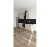 2 ZIMMER HELLE ERDGESCHOSSWOHNUNG IN GROßBETTLINGEN