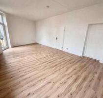 Frisch sanierte 4-Zimmer Wohnung mit Altbaucharme - Krefeld