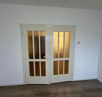 4 Zimmer Wohnung an bis zu 4 Personen neu zu vermieten, Zentrale Lage - Emden