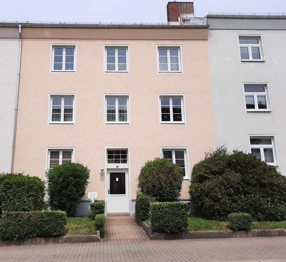Frisch sanierte 1 Zimmer Wohnung mit Balkon!!! - Chemnitz Bernsdorf
