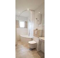 Modernisierte helle 3 Zimmer Wohnung, verkehrsgünsig und ruhig - Leverkusen