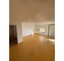 3 Zimmer Wohnung *Saniert* *Balkon* - Pfullendorf