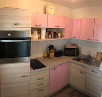 Stilvolle 2-Zimmer-Hochparterre-Wohnung mit EBK und Balkon in Aug - Augsburg Bärenkeller