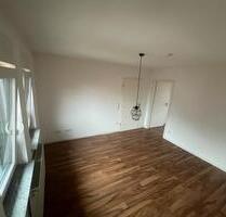 2 Zimmer Küche Bad in 64390 Erzhausen
