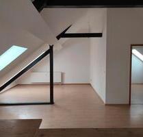 Bitte 2 zimmer wohnung.. - 310,00 EUR Kaltmiete, in Merseburg (PLZ: 06217)