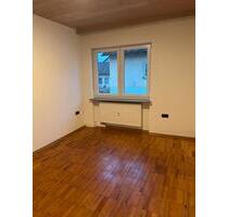 3 - Zimmer - Wohnung mit Wintergarten & Terrasse - Schwandorf