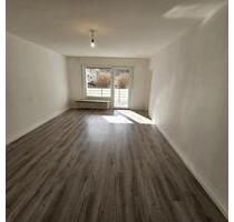 Sehr schöne 2 Zimmer Wohnung mit Balkon in Duisburg zu vermieten