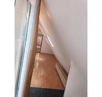 3 Zimmer Dachwohnung in Flein ab sofort zu vermieten